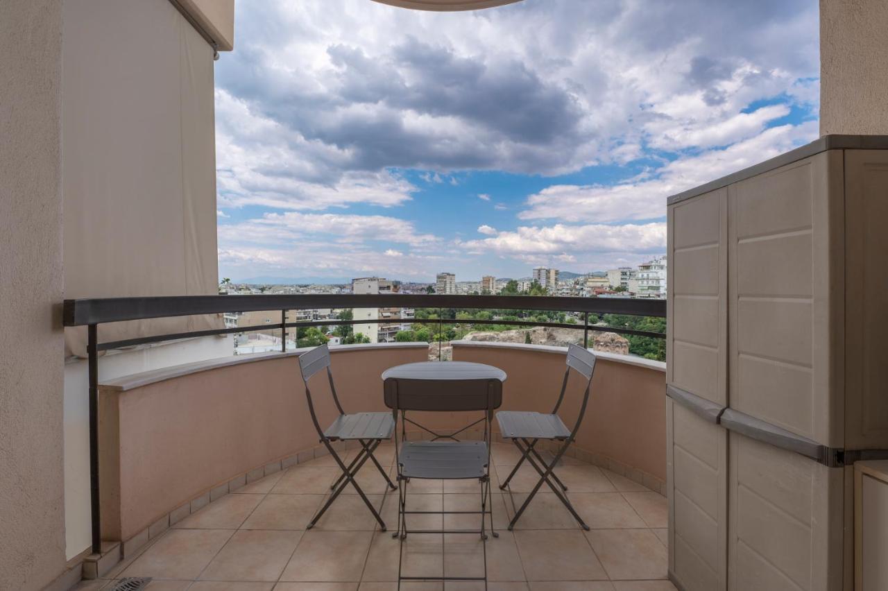 Kosmos Service Apartment Beautiful Studio 1 With Additional Cost Parking سالونيك المظهر الخارجي الصورة
