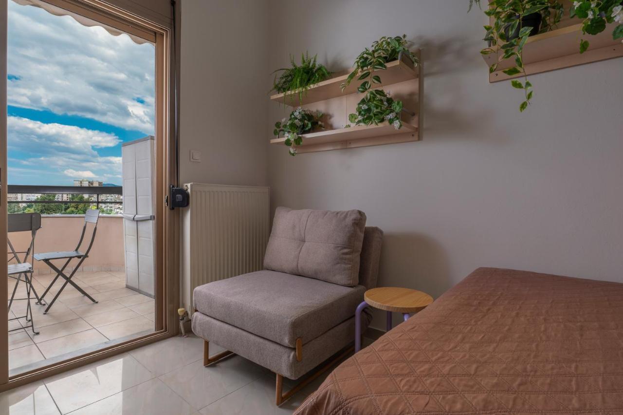 Kosmos Service Apartment Beautiful Studio 1 With Additional Cost Parking سالونيك المظهر الخارجي الصورة